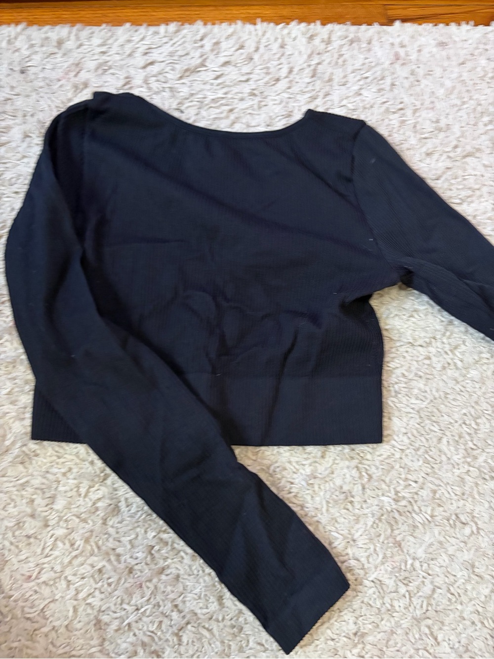 Garage Black Ribbed V-Neck Crop Top - Picture 3 of 3